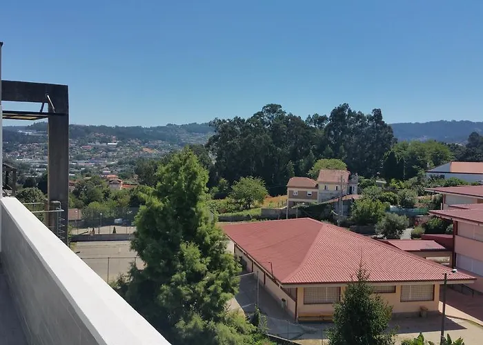 Castrelos Apartament